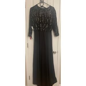Kiyonna Black Evening Dress with lace Bodice and full lined chiffon skirt, A64